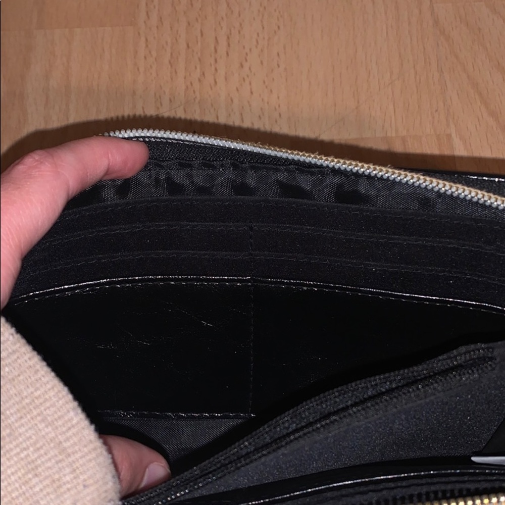 Wallet - Picture 5 of 6